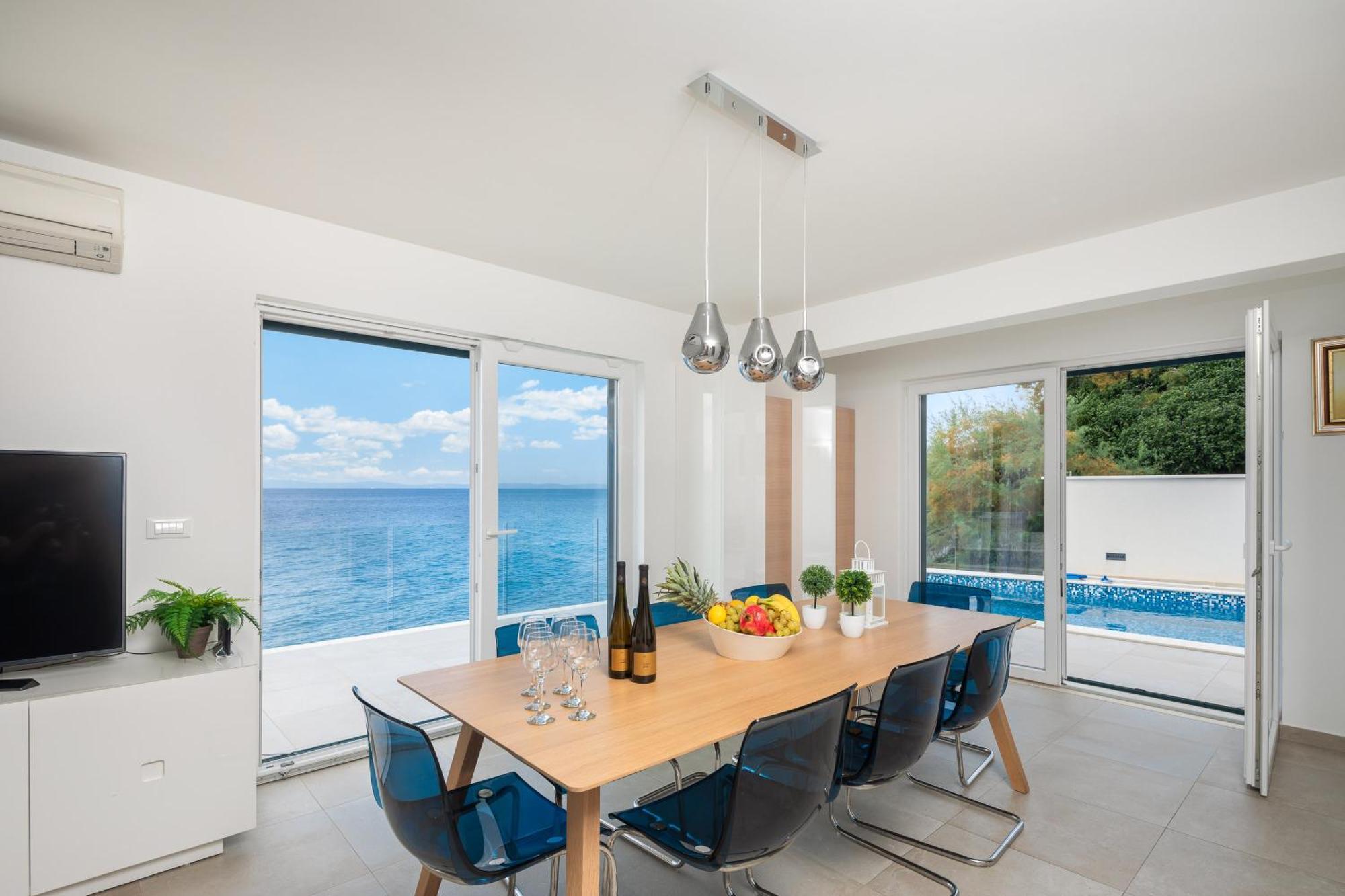 Epetium Beach Villa Сплит Екстериор снимка