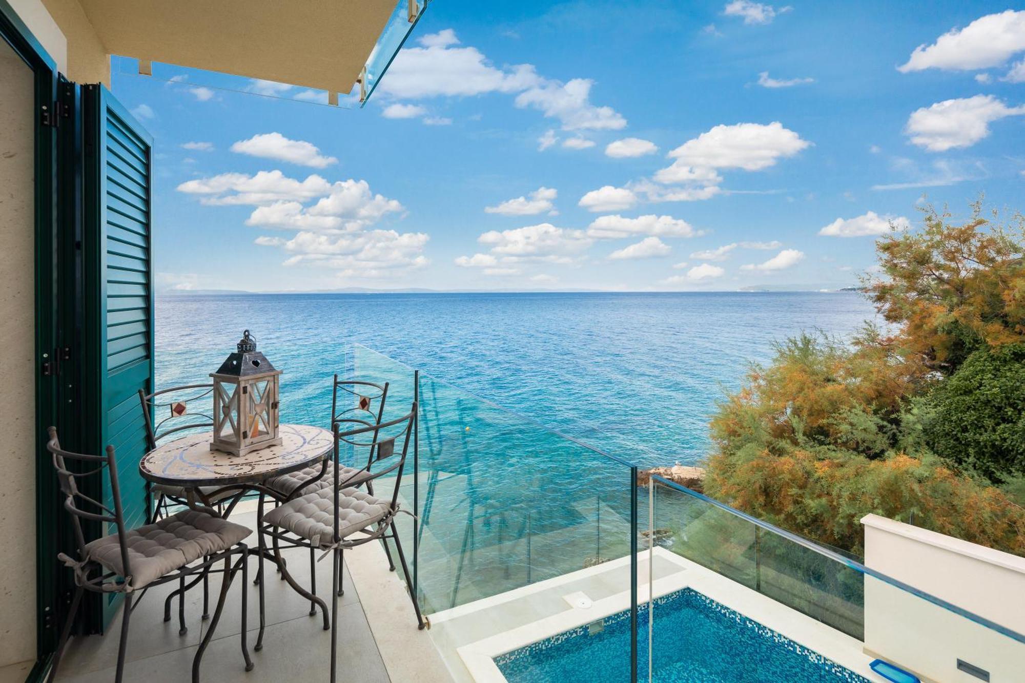 Epetium Beach Villa Сплит Екстериор снимка