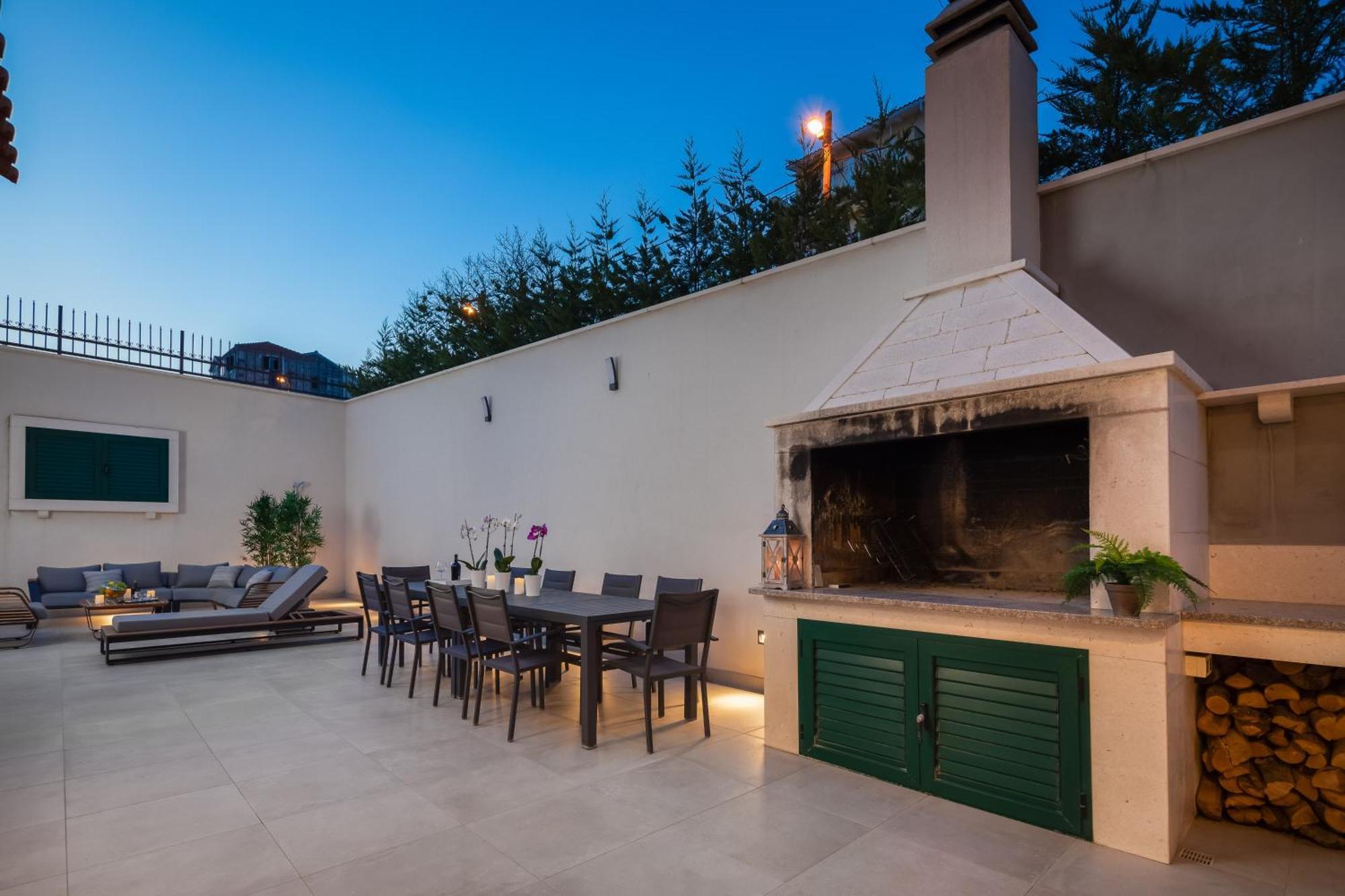 Epetium Beach Villa Сплит Екстериор снимка