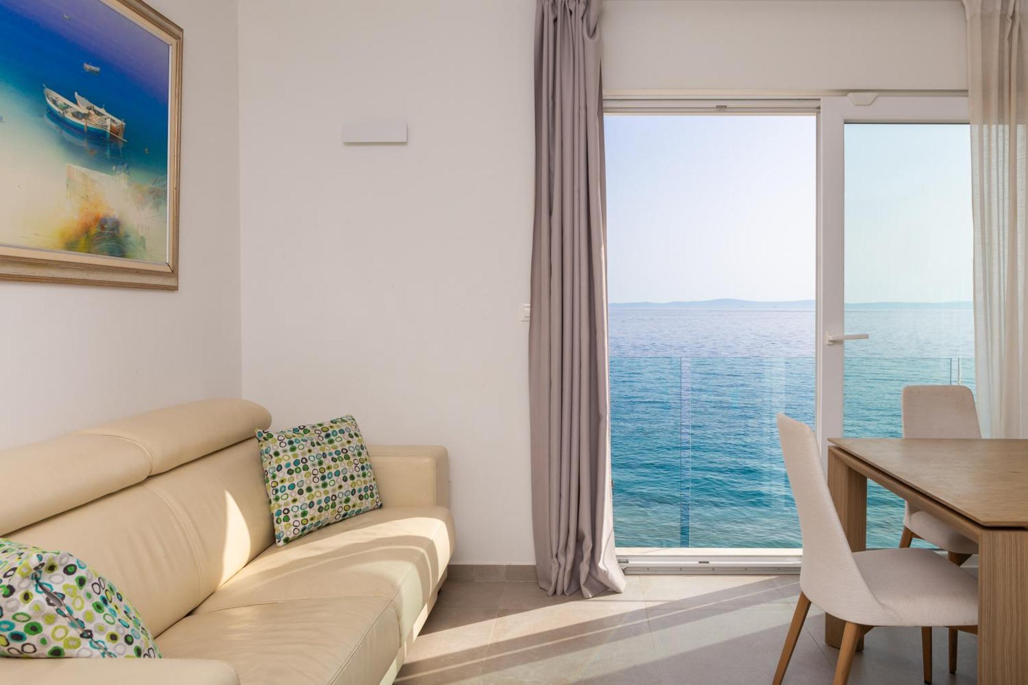 Epetium Beach Villa Сплит Екстериор снимка
