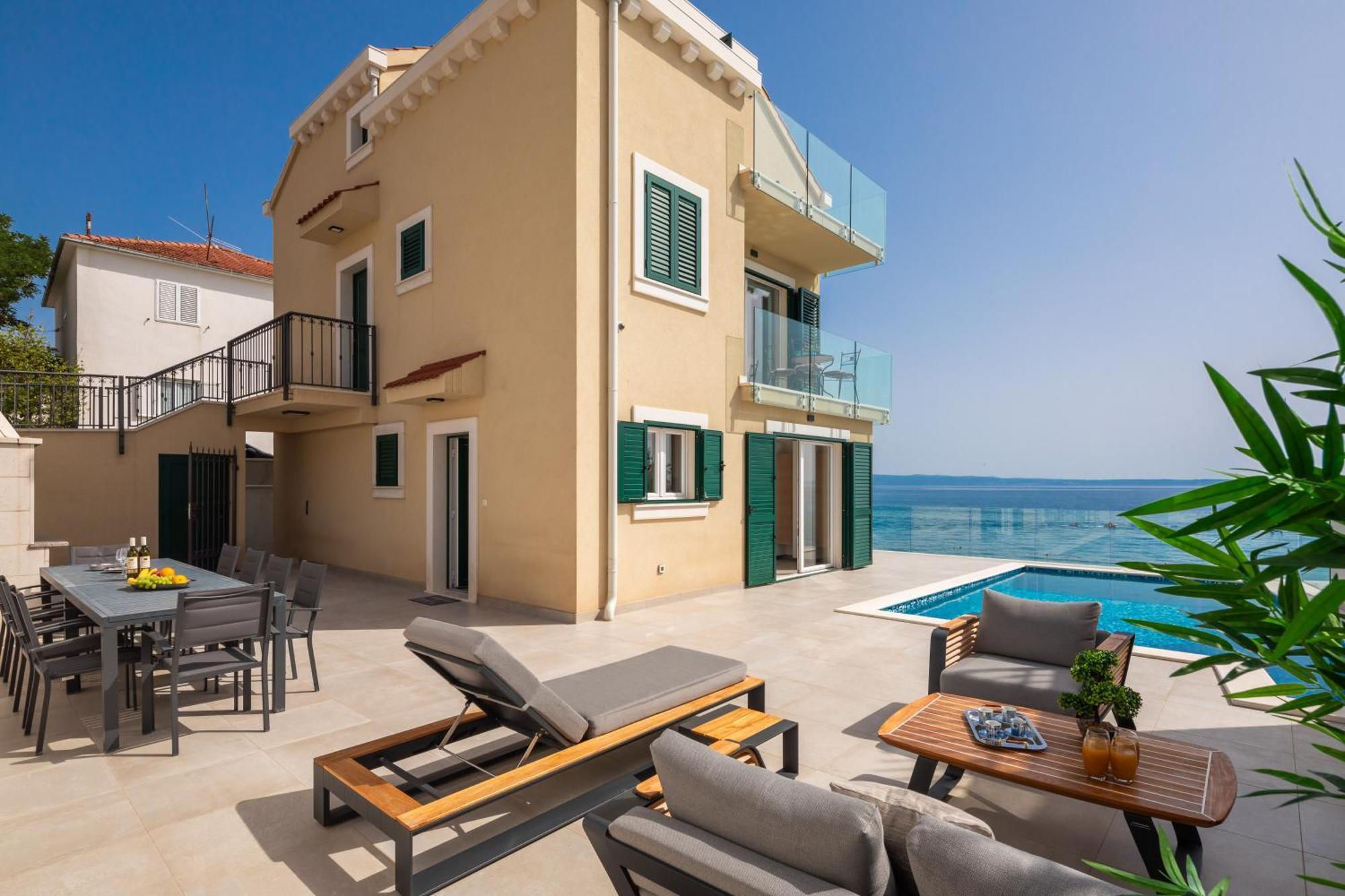 Epetium Beach Villa Сплит Екстериор снимка